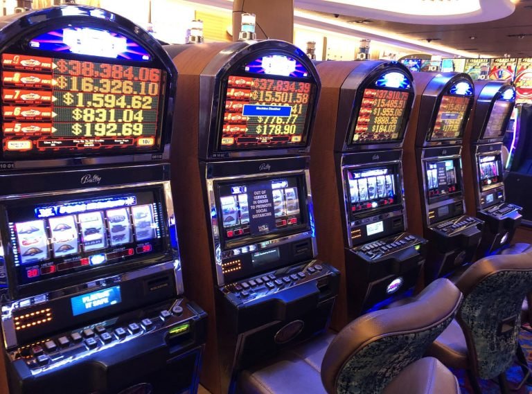 Bet settlement interface showing odds and payout calculation